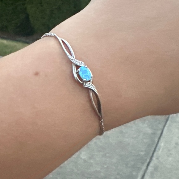 Lab grown opal bracelet from Kay Jewelers - Picture 1 of 6